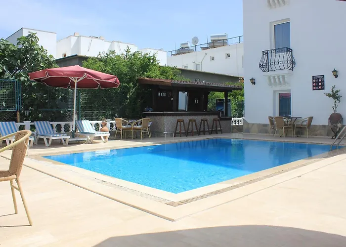 Mervan فندق غومْبيت